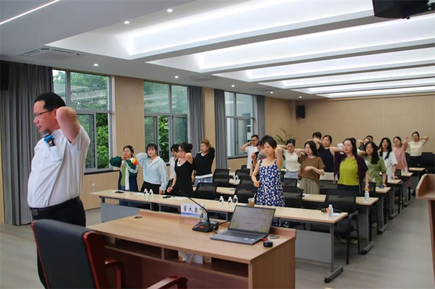 1791957038.jpg 微信图片_2026-10-14_135010_253.jpg